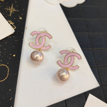 18K CHANEL CC Pink Pearls Earrings