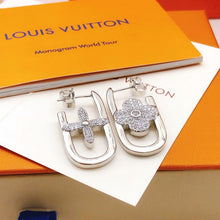 18K Louis Earrings