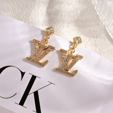 18K Louis Lady Earrings