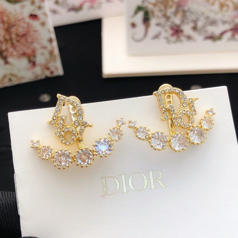 18K CD Seven Diamond Star Earrings