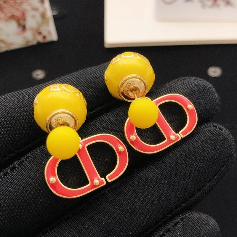 18K CD Tribales Red Earrings