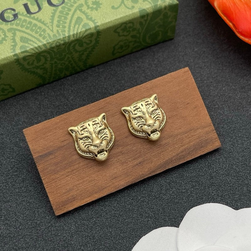 18K GG Tiger Head Gold Earrings