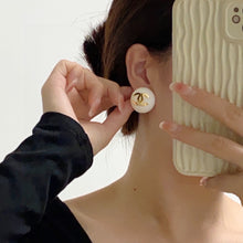 18K CC Pearl Round Earrings
