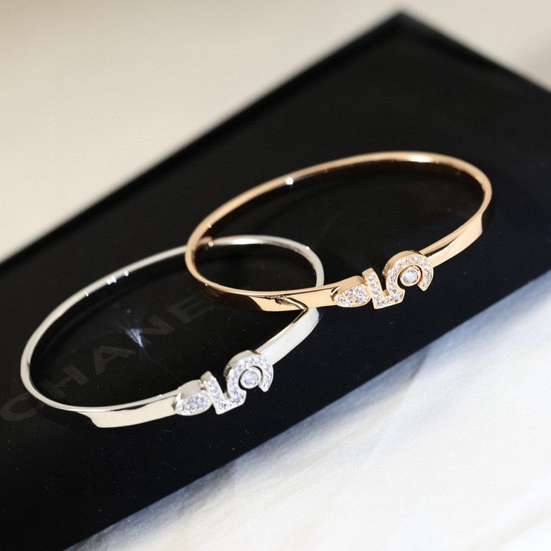 18K CC No.5 Diamond Gold Bracelet