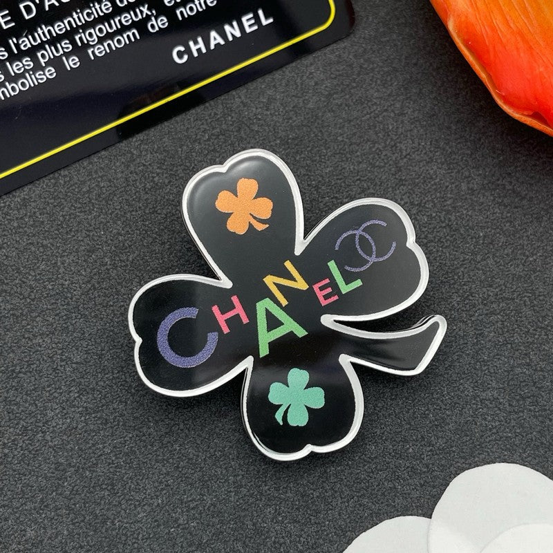 18K CC Color Flower Brooch