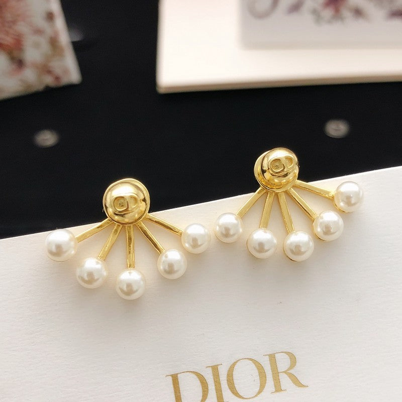 18K CD Pearls Earrings