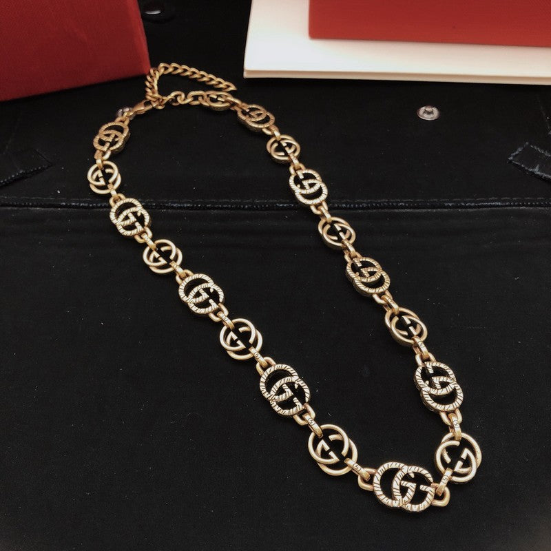 18K GG Vintage Interlocking G Twist Chain Necklace