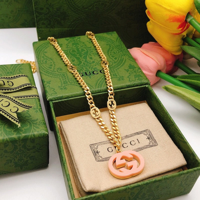 18K GG Interlocking G Pink Pendant Necklace