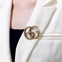 18K Double G Snake Brooch