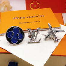 18K Louis Plane Brooch