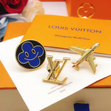 18K Louis Plane Brooch