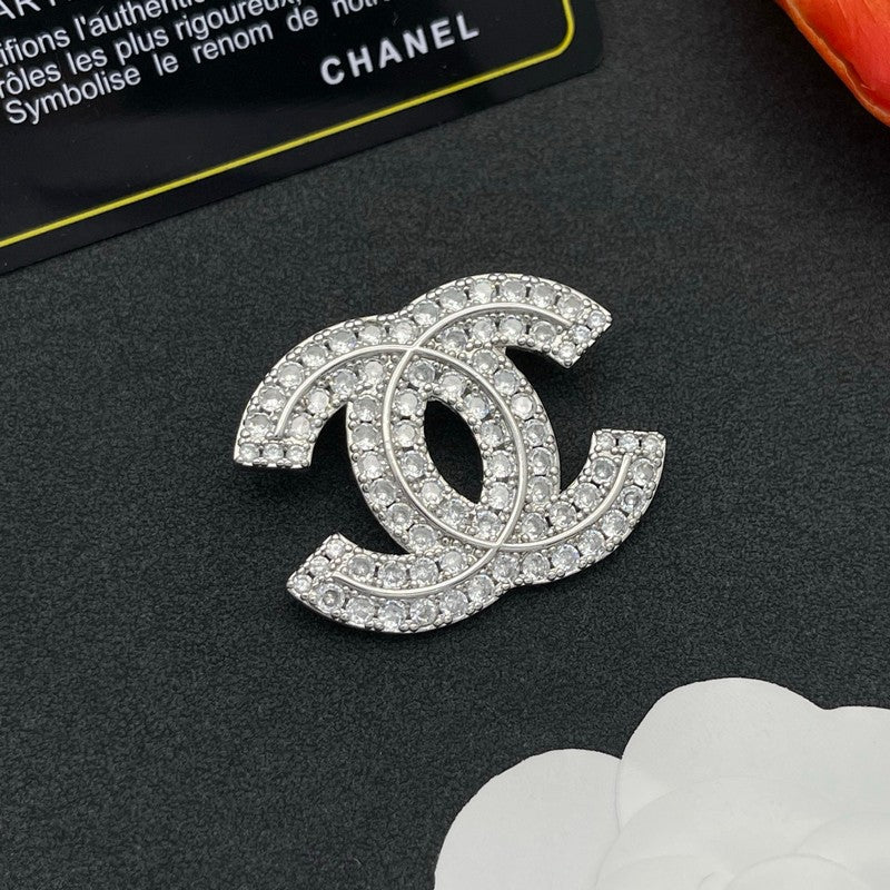 18K CC Full Diamond Brooch