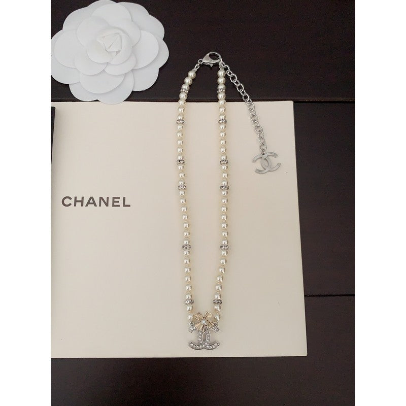 18K CC Flower Pearls Necklace