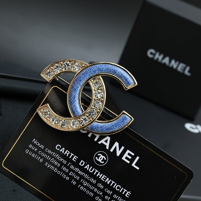18K CC Sky Blue Diamond Brooch