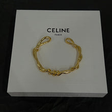 18K Triomphe Open Bracelet