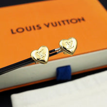 18K Louis Heart Earrings