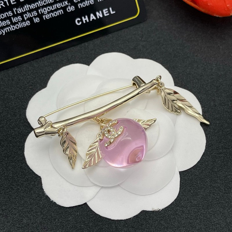 18K CC Pink Crystal Heart Brooch