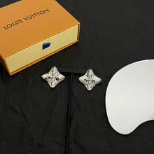 18K Louis Futura Earrings