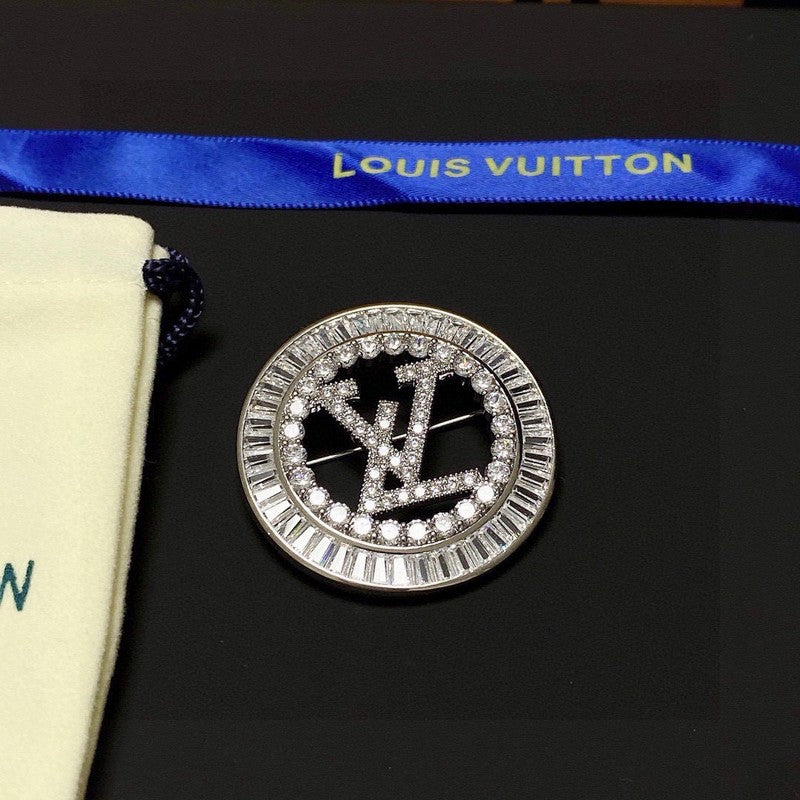 18K Louis Full Diamond Brooch