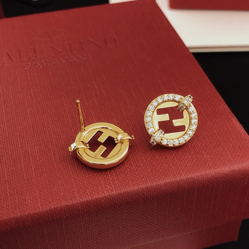18K F Diamond Gold Earrings