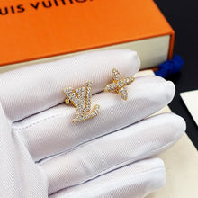 18K Louis Iconic Trésor Earrings