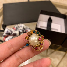 18K Double G Multistone Pearl Ring