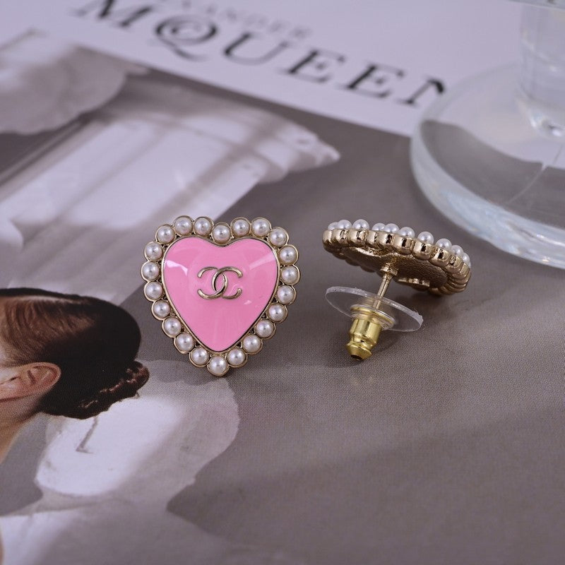 18K CC Pink Heart Pearl Earrings