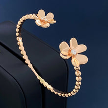 18K Frivole Open Bracelet