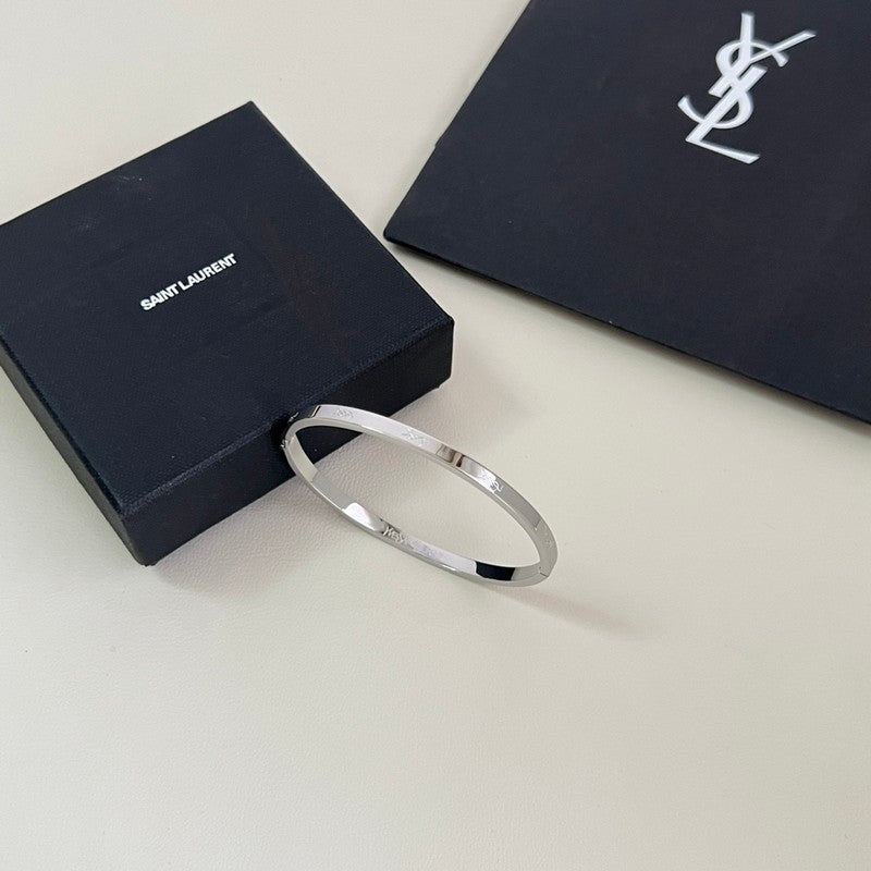 18K Saint Gold Bracelet