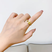 18K CC Yellow Gold Ring