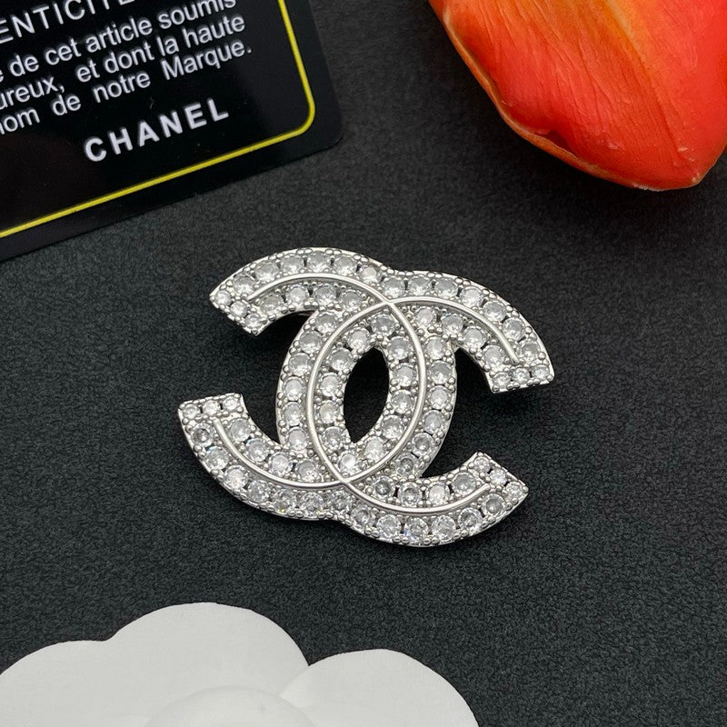18K CC Full Diamond Brooch