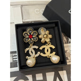 18K CC Black & Red Flower Pearl Earrings