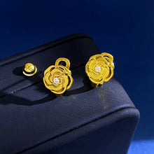 18K CC Camellia Earrings