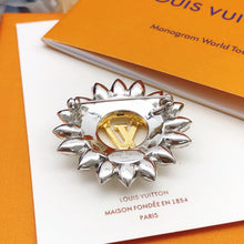 18K Louis Sunflower Brooch