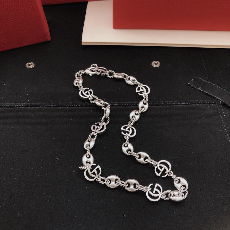 18K GG Interlocking G Twist Chain Necklace