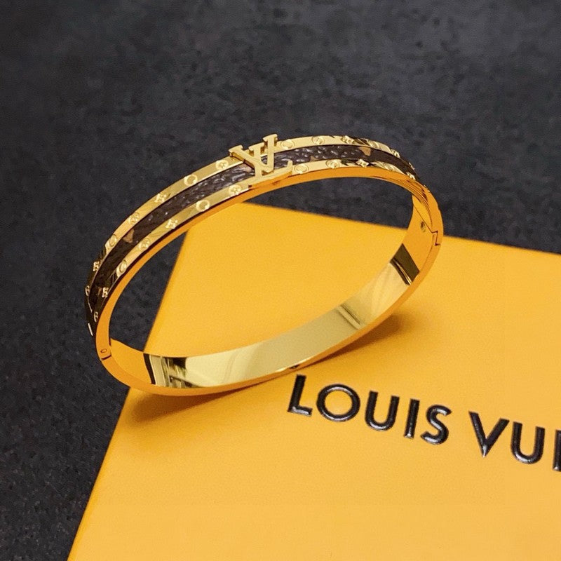 18K Louis Brown Gold Bracelet