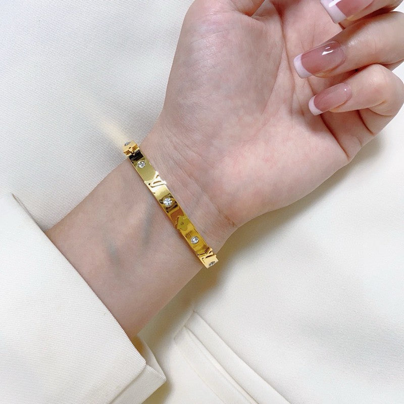 18K Louis Pave Diamond Gold Bracelet