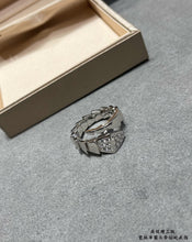 18K BV Serpenti Viper Head Diamond Ring
