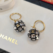 18K CHANEL CC Mesh Crystals Earrings