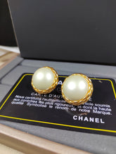 18K CC Round Pearl Earrings