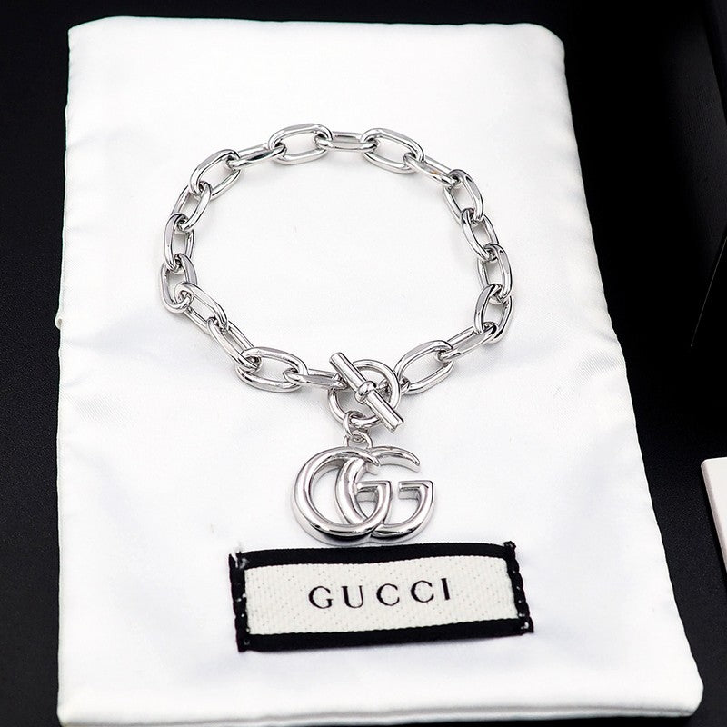 18K GG Interlocking G Gold Bracelet