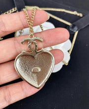 18K CC Heart Necklace