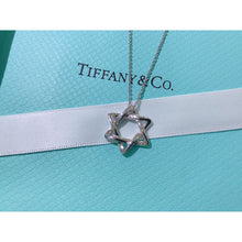 18K Star of David Pendant Necklace