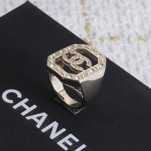 18K Chanel Diamonds Ring