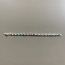 18K T Venetian Link Bracelet