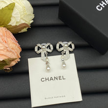 18K CC Butterfly Pearl Earrings