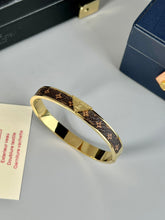 18K Louis Vintage Leather Bracelet