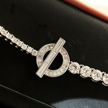 18K Finesse Link Diamond H Bracelet