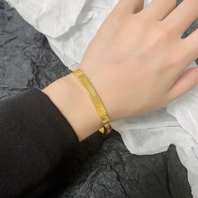 18K H Bracelet