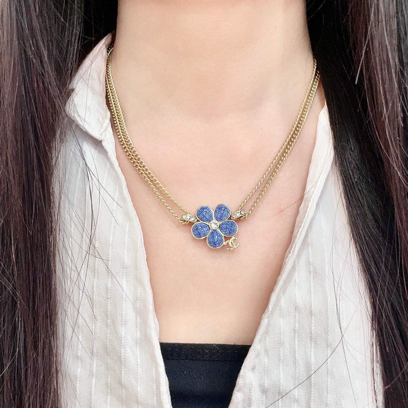 18K CC Blue Gold Camellia Chain Necklace